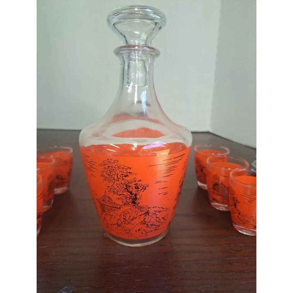 1960s Luminarc France Asian Landscape Design Sake Decanter With 6 Glasses